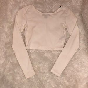 Long sleeve crop top